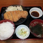 米澤豚ロースかつ定食