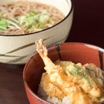 焼鳥と蕎麦 源治 - かけそば_ミニ天丼S