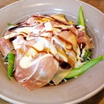 琥珀 - 生ハムサラダ