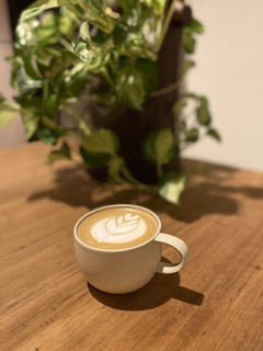 BUNT COFFEE - カフェラテ