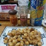 伊勢屋酒店 - 軟骨の唐揚げ。