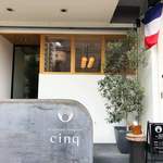 Cinq - 