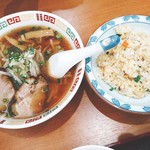 本格中国料理　錦華 - ラーメンチャーハン