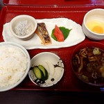 食事処 たむら水産 - 魚やの朝ごはん￥600税別