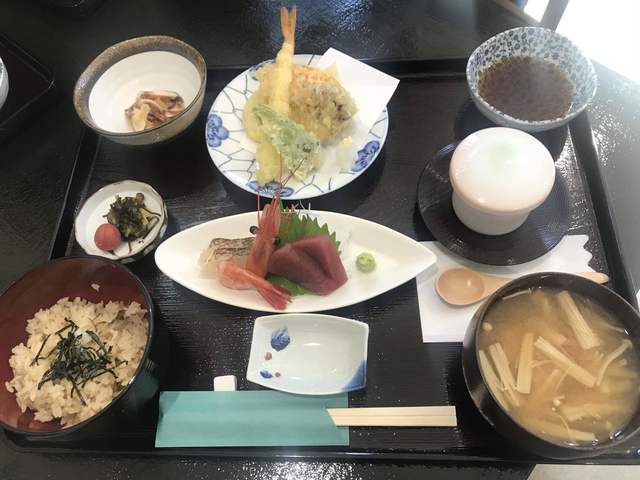 佐和屋 - 曽波神（食堂）の写真