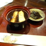 たねや日牟禮茶屋 - ぜんざい　きび餅