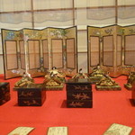 たねや日牟禮茶屋 - 江戸時代のお雛様は小さいんですね