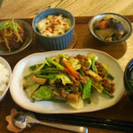 コミルキッチン - 日替わり定食\800