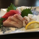 まるは食堂旅館 南知多豊浜本店 - 刺身盛合せ1000円