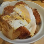 とんかつ燕楽 - カツ丼。もう日本一でいいよ。