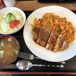 蕎麦と勝めし 市場の◯すけ - 
