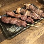 もつ焼き酒場　豚坊 - 