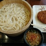 丸亀製麺 - 