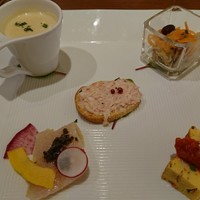 アマルフィイ・モデルナ - 