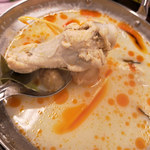 タイ屋台 999 - 鶏のココナッツミルクスープ　～トムカーガイ～　