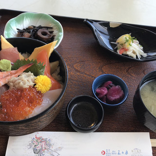 勝浦市でおすすめのグルメ情報をご紹介 食べログ 勝浦市でおすすめのグルメ情報をご紹介 食べログ