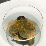 エクアトゥール - ヨーグルトパッションフルーツ、巨峰デザート