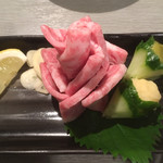 Shinratei - 肉炙り刺し