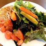 欧風食堂Kaede - サラダバー盛付け