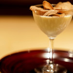 富小路 やま岸 - ミルクプリンと白トリュフ