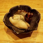 天ぷら たけうち - 唐津産蛸の燻製、広島産ムール貝のオイル漬け、福岡産赤貝の肝