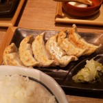 肉汁餃子のダンダダン - 