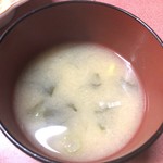 おしどり食堂 - わかめと刻み葱の味噌汁