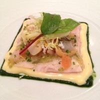 オーベルジュ・ド・リル トーキョー - ③地鶏胸肉のエマンセ　エストラゴンの香り　コキヤージュのラヴィゴットソース