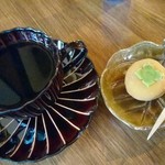 Kohiya Mameha - マンデリン(¥600)和菓子[柿](¥300)