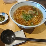 そば処 むさし本店 - かけそば550円(税別）