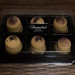 SUMMERBIRD - 料理写真:Flødebolle - Mini Piemonte