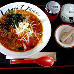 ガキ大将ラーメン - 担々麺に胡麻入り擂鉢・葫・辛味噌付き