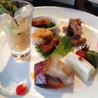 皇家龍鳳 - 広東省名物焼物入り銘々前菜