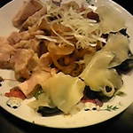 華 - 鶏肉・クラゲ・胡瓜酢漬・ピータンの甘酢生姜（予約お任せ料理）