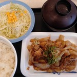 松屋 - 鶏のバター醤油炒め定食　650円