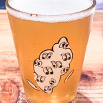 クラフトロック ブリューパブ＆ライブ - こちらで醸造されたクラフトビール 600円/ハーフパイント