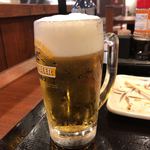 丸亀製麺 - ５杯目でようやく綺麗に注げたね。