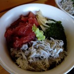 浜や - 浜屋の三色丼