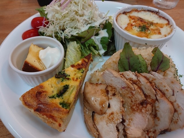 つばめ カフェ のこのあ 燕 カフェ 食べログ