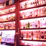 Drop in BAR - 店内①