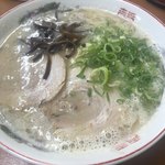 麺篤屋 - クリーミーで濃厚