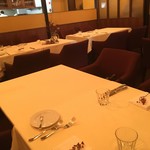 Aux Crieurs de Vin - 店内。