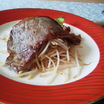 ビストロ セレニテ - プライム牛サーロイン