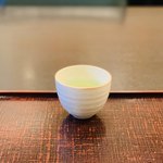 喜一 - ドリンク写真:ウェルカム茶