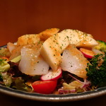 こころや - 赤イカと林檎のサラダアップ