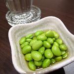 虎徹 - お通し（枝豆の煮びたし）