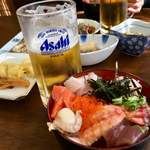 お食事処 大漁 - ビールと丼物は点滴(;´Д`)