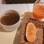 ビストロ　フランベ - スープ　パン野菜ジュース