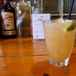 ＜Food & Bar＞ ZaCaPa  - マサラソーダ(250円)です。