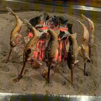 柳家 - 鮎焼いています